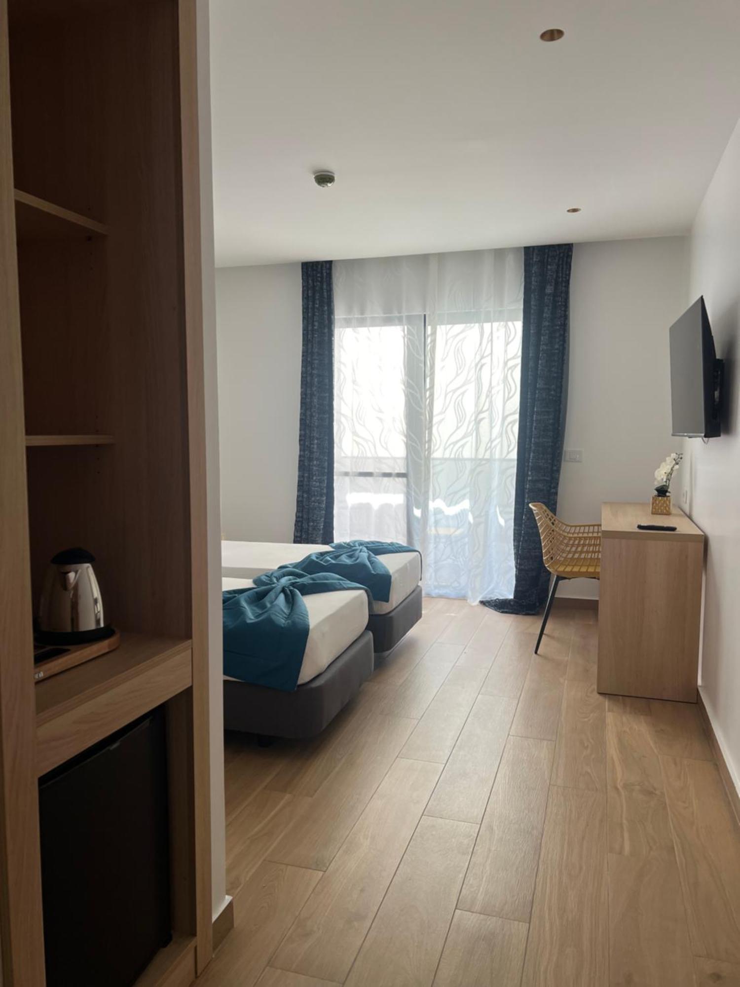 Hotel Blue Sky Таррафал Екстер'єр фото